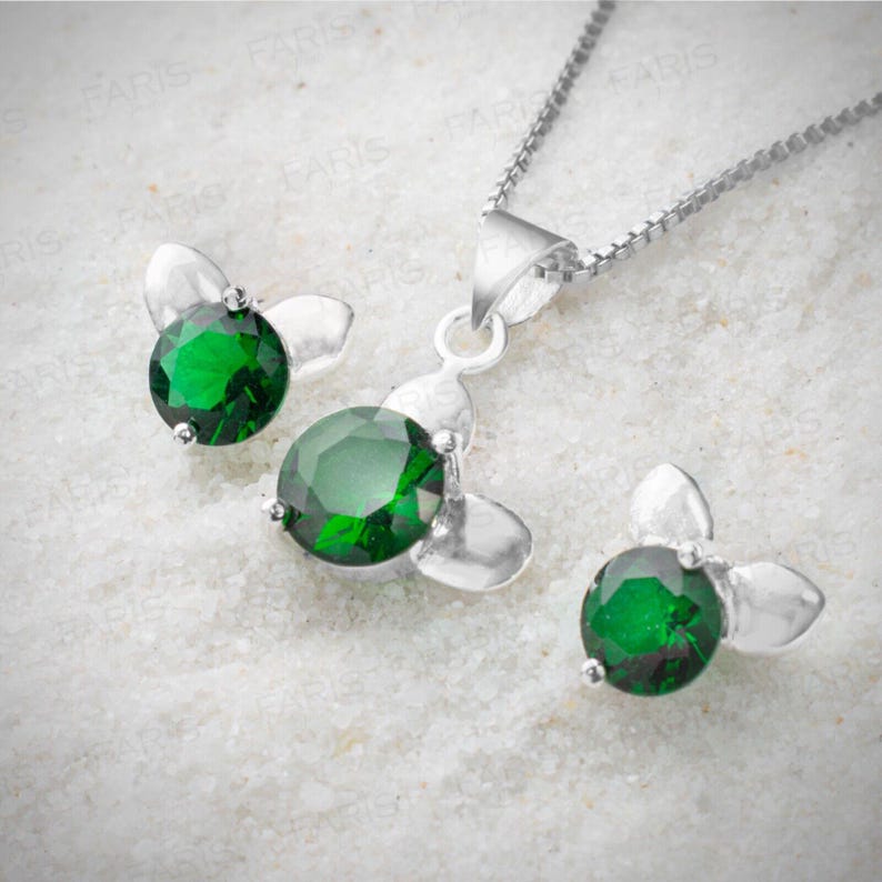 Round Cut Green Emerald Gemstone Pendant and Earring Set Bunny Ear Gift