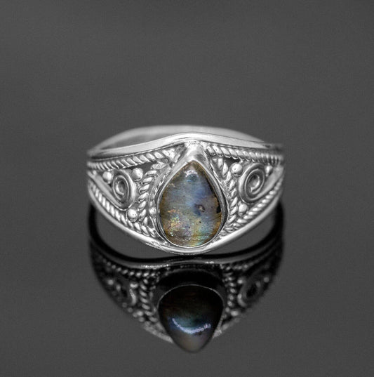 925 Sterling Silver Ladies Purple Amethy Pear Gemstone Ring Gift Boxed Jewellery - Faris Jewels