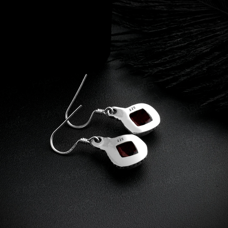 925 Sterling Silver Red Garnet Gemstone Cushion Cut Drop Dangle Ladies Earrings