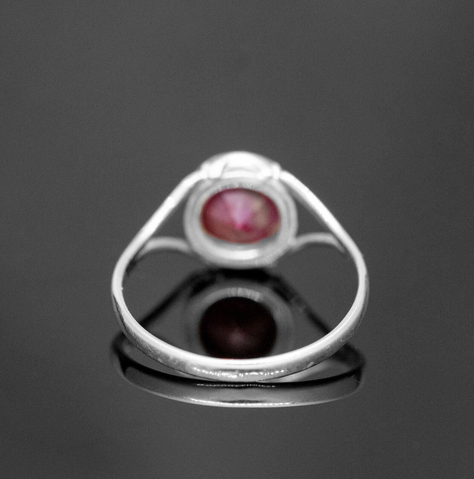 925 Sterling Silver Gemstone Round Red Ruby Crystal Ladies Ring Jewellery Gift