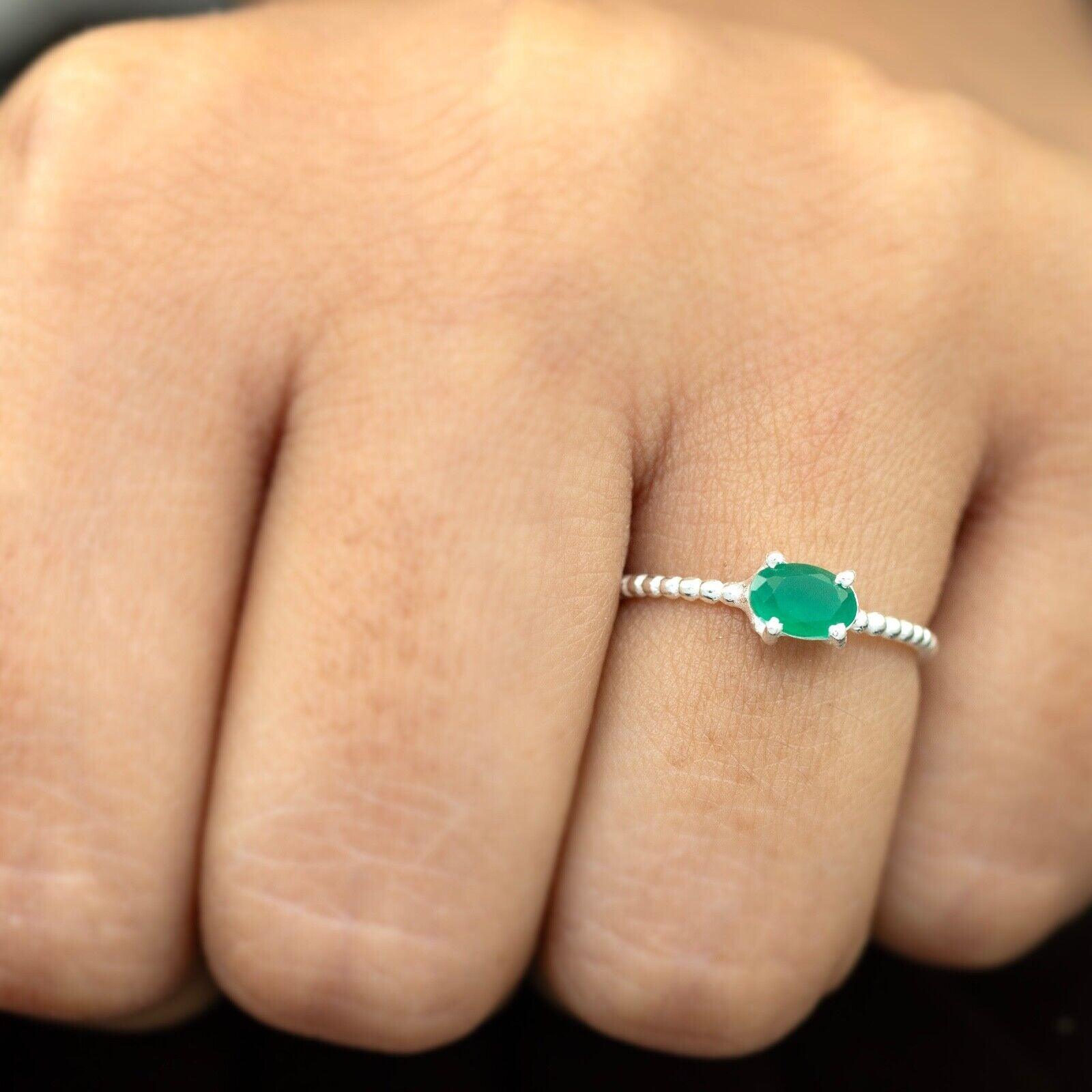 925 Sterling Silver Lab Created Emerald Oval Gemstone Ribbed Bubble Ladies Ring