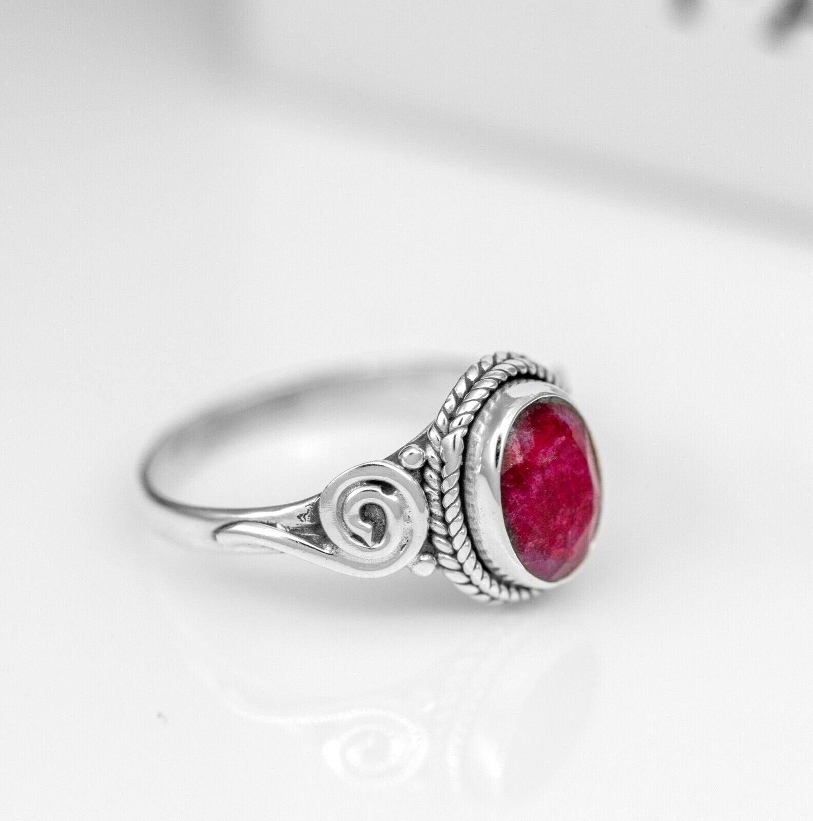 925 Sterling Silver Ladies Oval Cut Red Ruby Ring Gemstone Jewellery Gift
