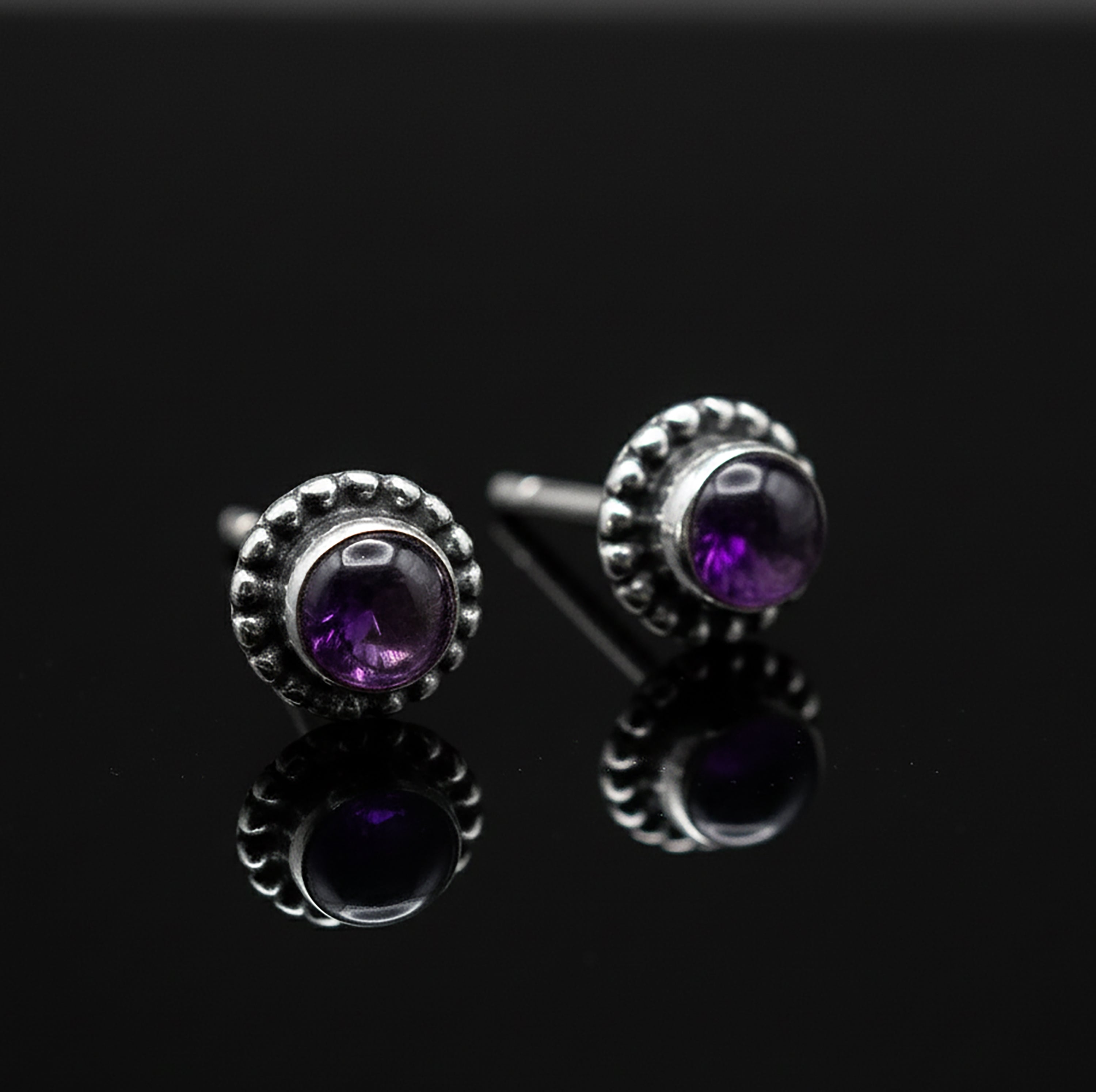 Dainty 925 Sterling Silver Beaded Edge Natural Amethyst Ladies Studs Jewellery Earrings