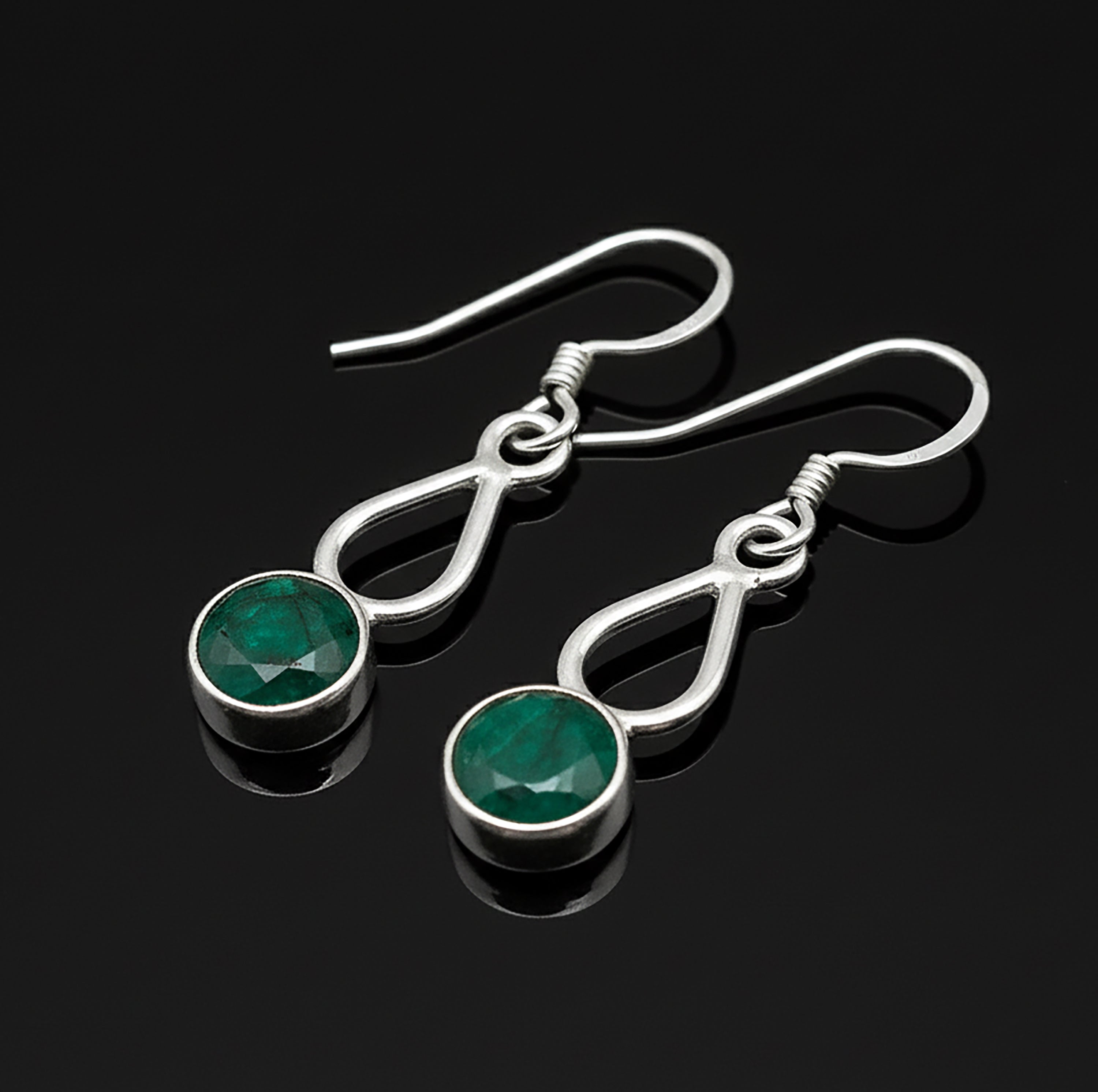 Sterling Silver Faceted Emerald Gemstone Drop Dangle Ladies Earrings