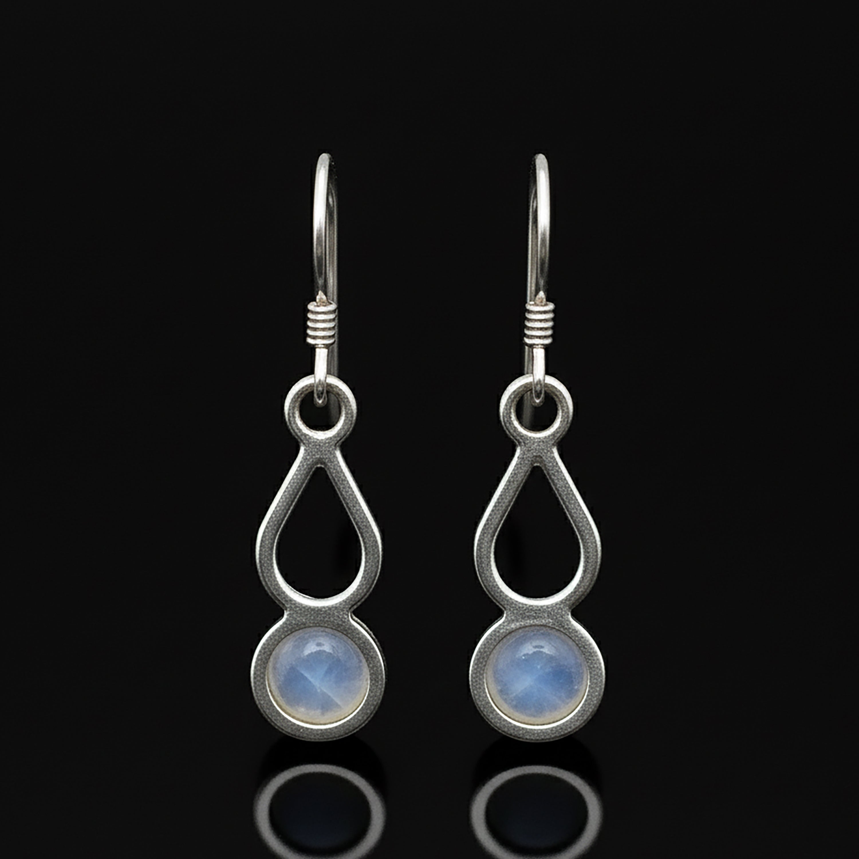 Sterling Silver Natural Moonstone Gemstone Drop Dangle Ladies Earrings