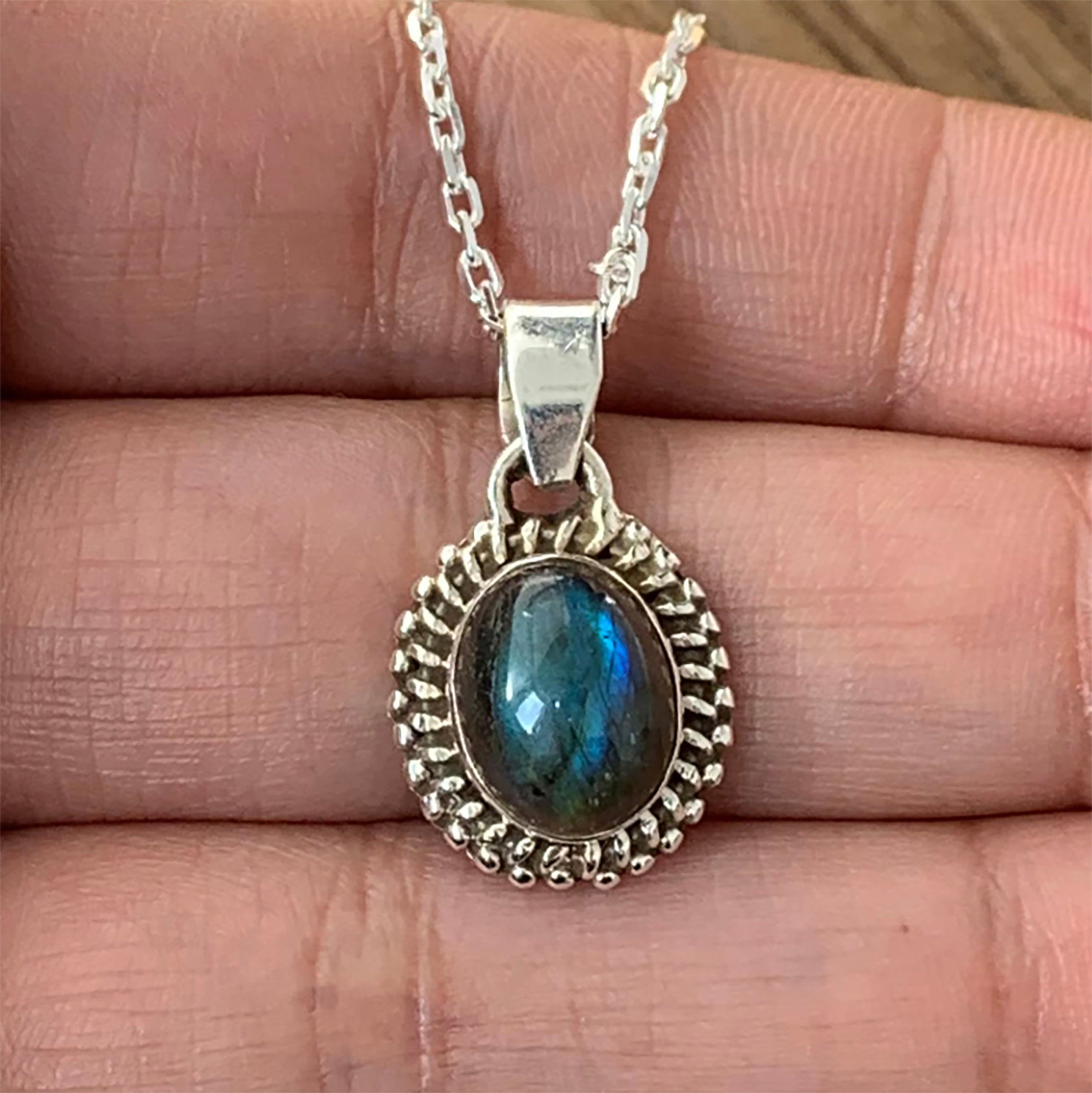 Labradorite Sterling Silver 925 Gemstone Designer Pendant Necklace Jewellery