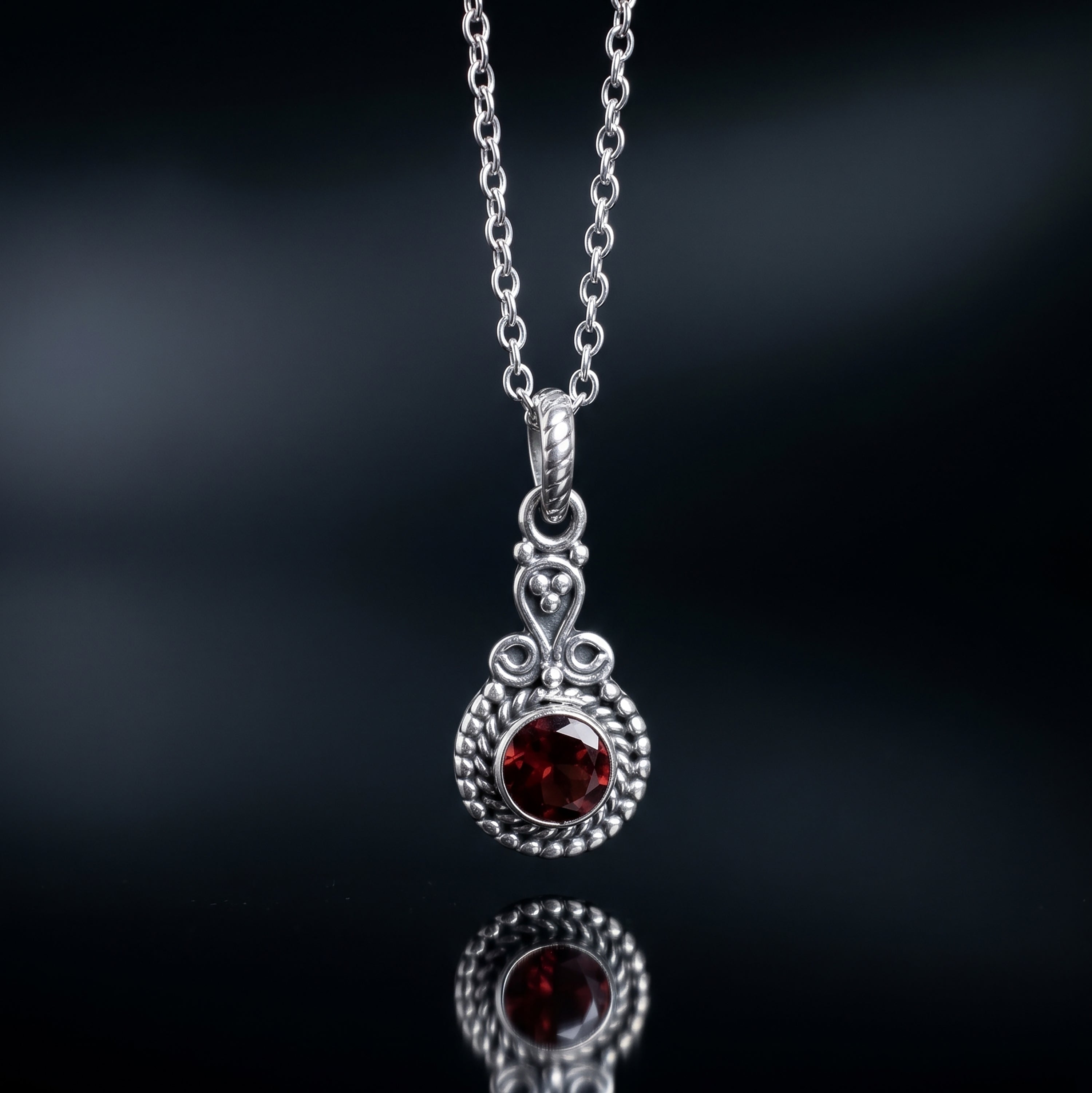 925 Sterling Silver Garnet Drop Pendant Necklace