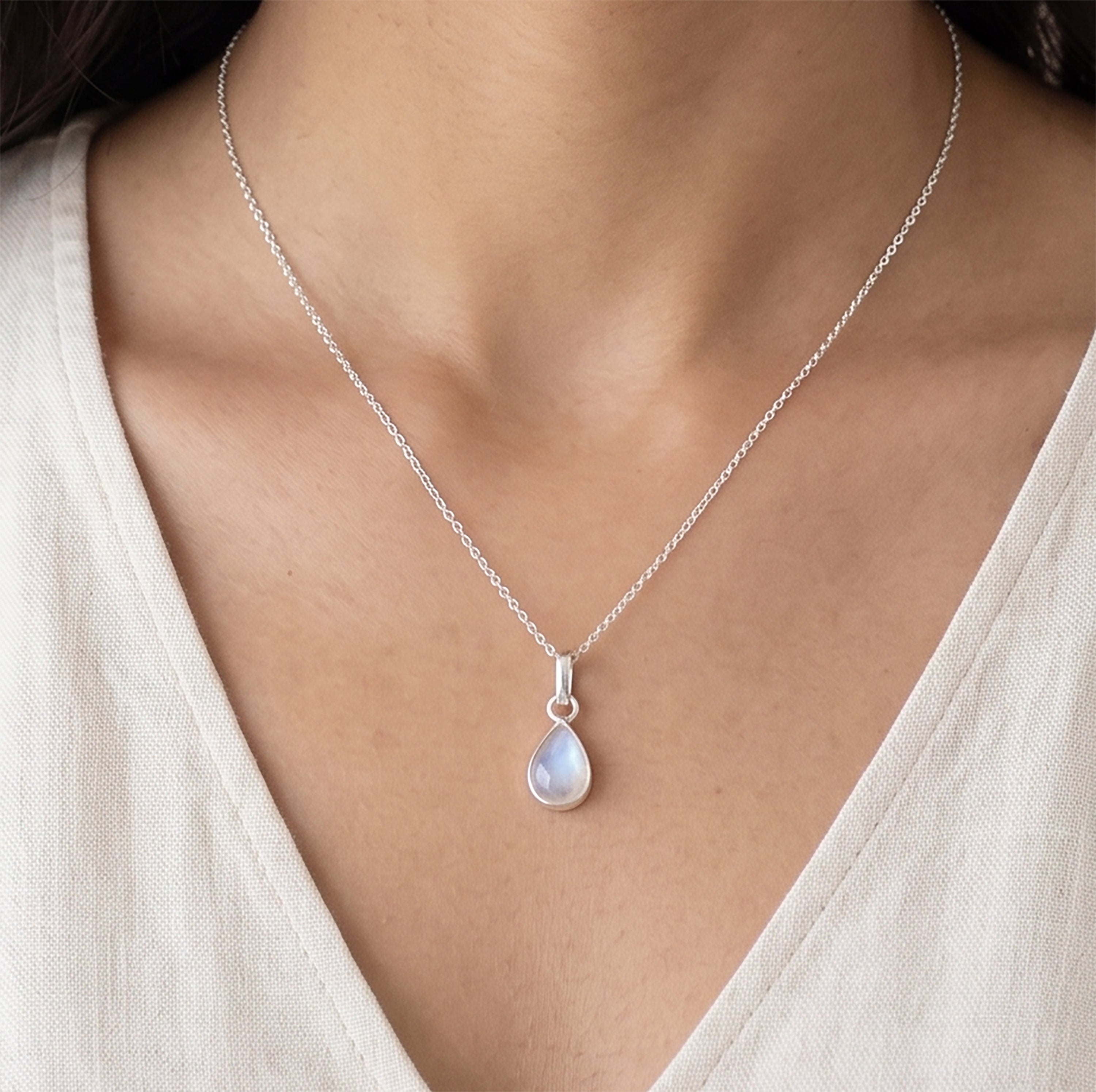 Pear Cut Moonstone Gemstone Sterling Silver Pendant Necklace Jewellery Ladies