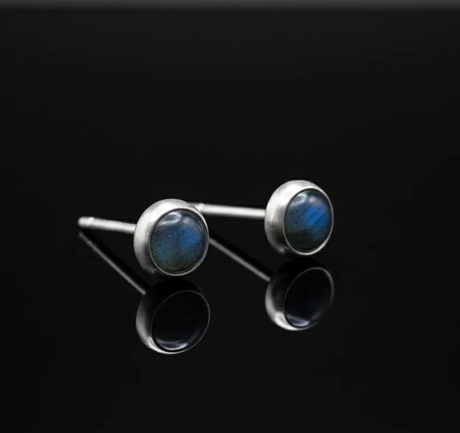 Small 925 Sterling Silver Labradorite Round Earrings Studs