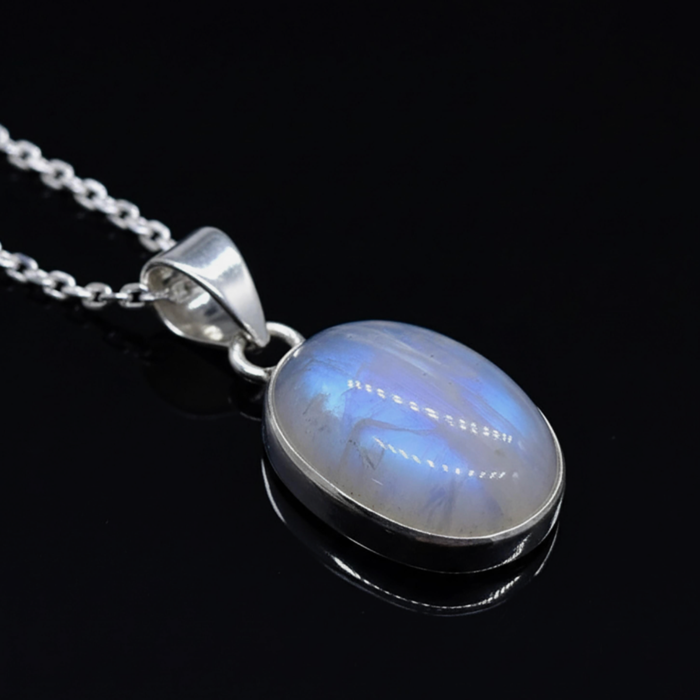 Designer Oval Cut Sterling Silver 925 Moonstone Gemstone Pendant Necklace