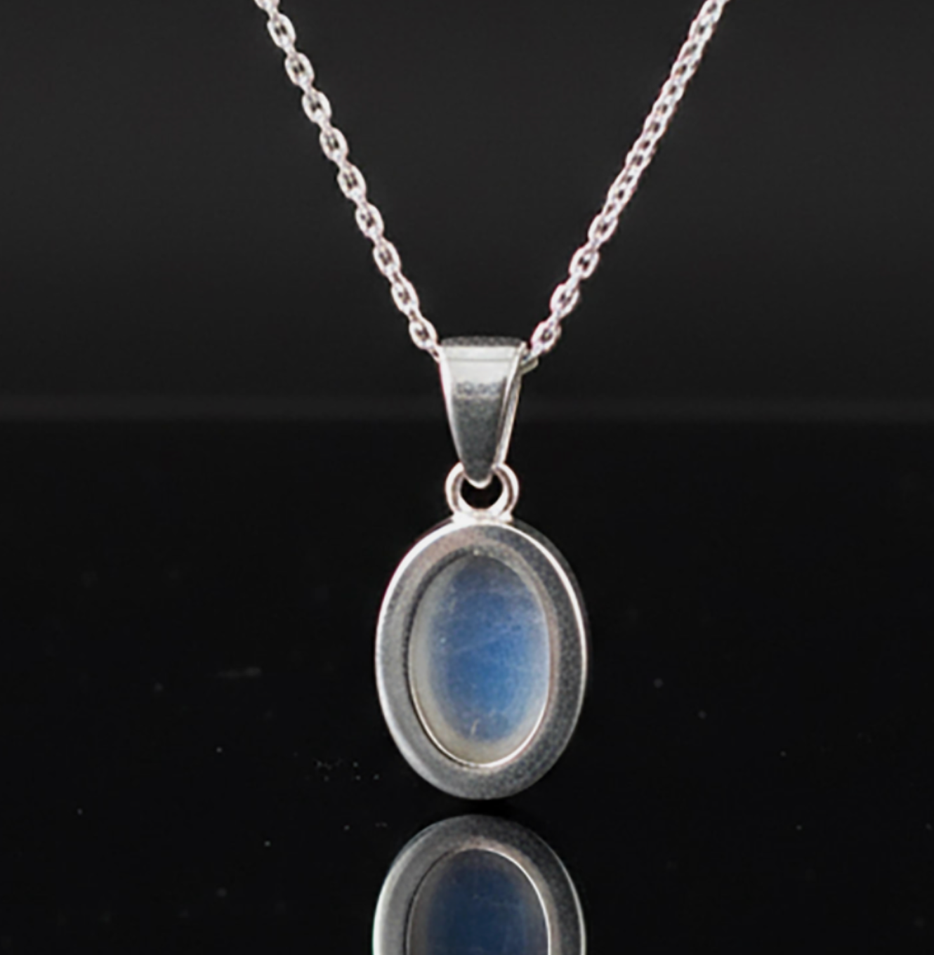 Designer Oval Cut Sterling Silver 925 Moonstone Gemstone Pendant Necklace