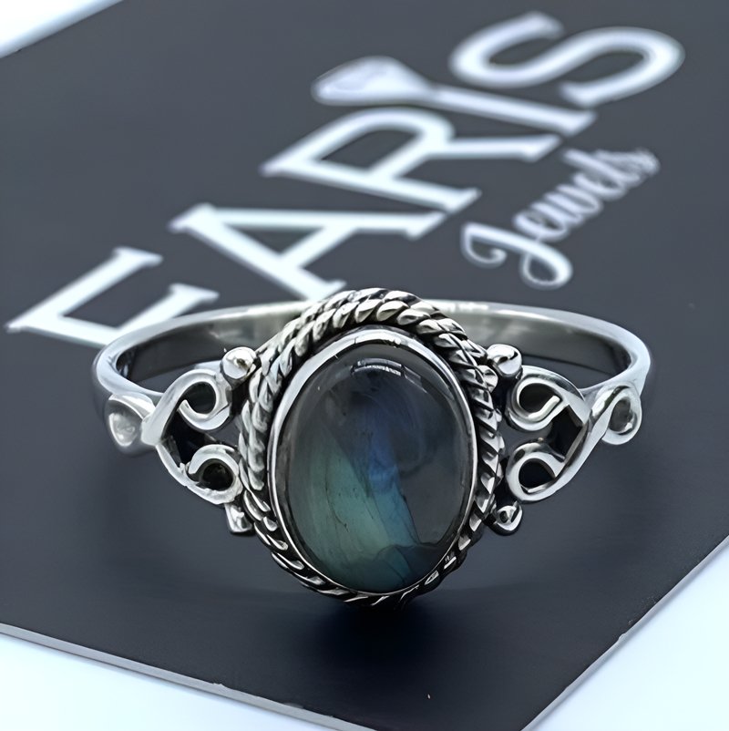 Designer 925 Sterling Silver Ladies Labradorite Oval Stone Gemstone Ring