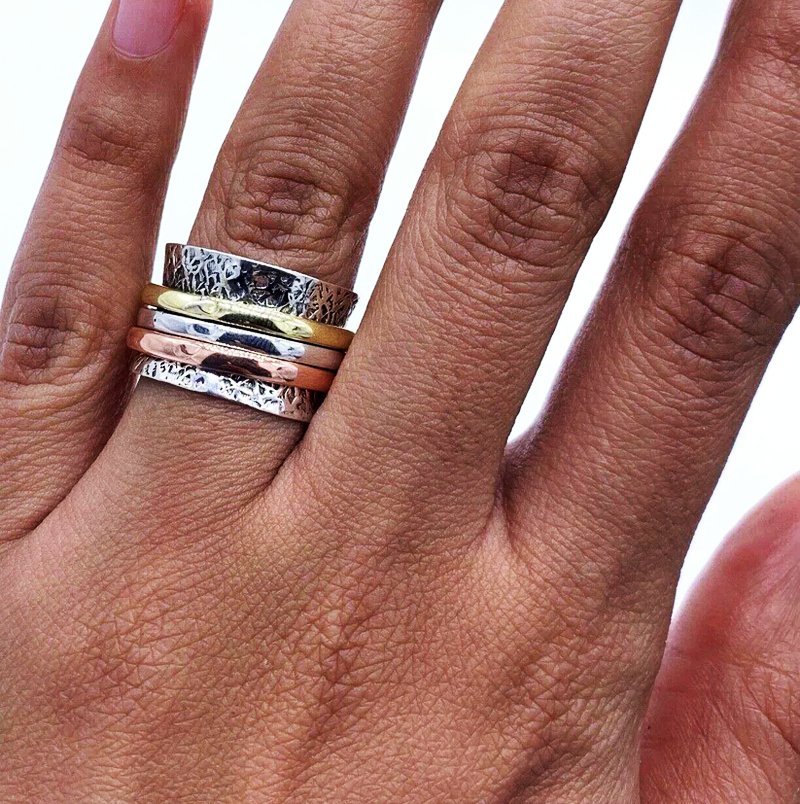 Stylish 925 Silver Spinner Ring Band Gift Faris Jewels