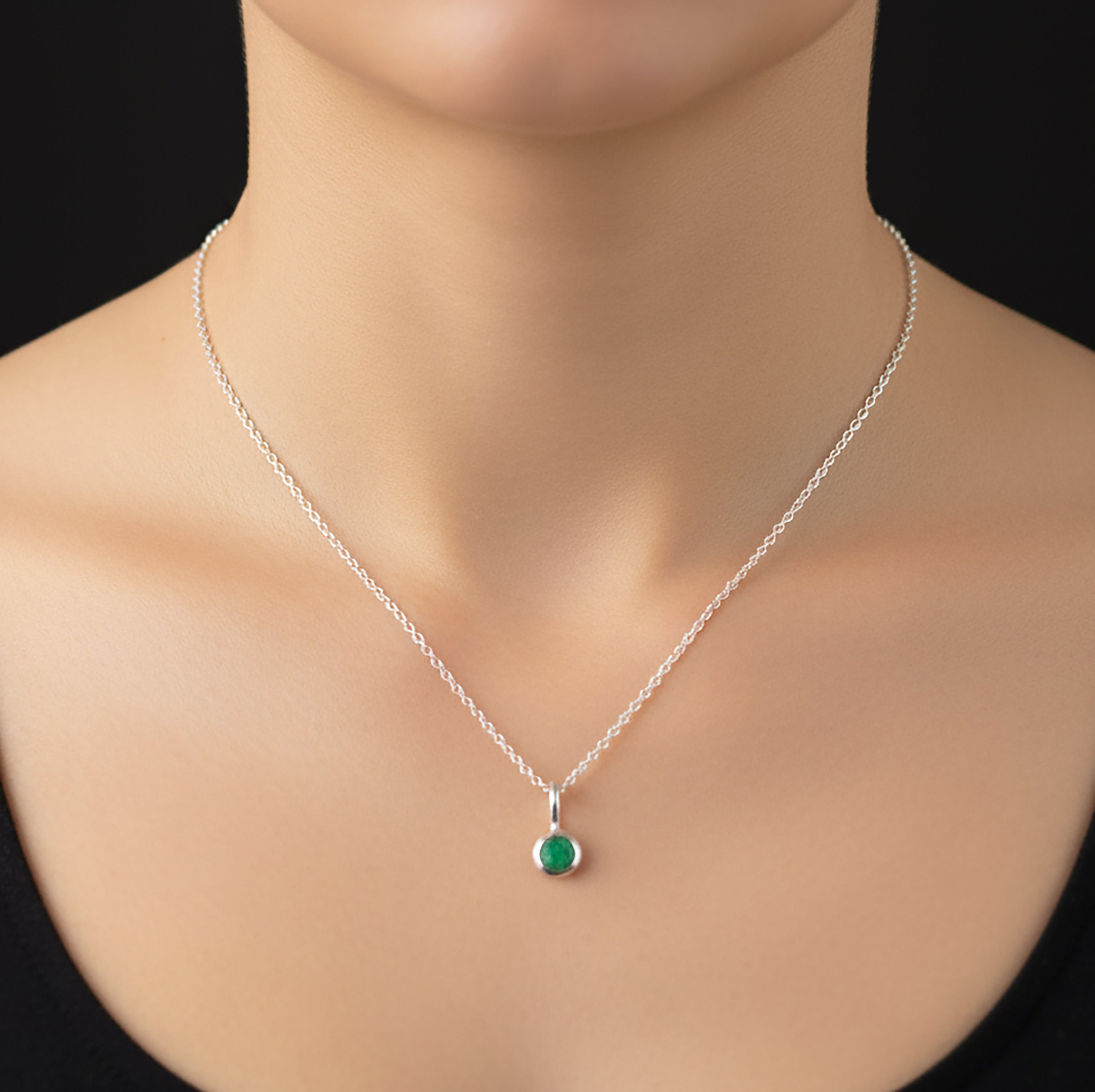 925 Sterling Silver Faceted Green Emerald Gemstone Ladies Pendant