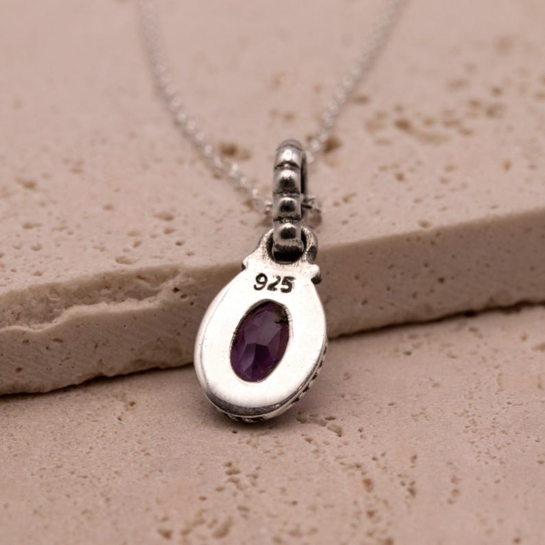 925 Sterling Silver Purple Amethyst Gemstone Ladies Vintage Pendant Necklace