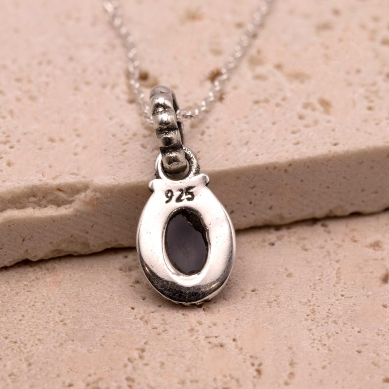 925 Sterling Silver Black Onyx Gemstone Ladies Vintage Pendant Necklace Gift