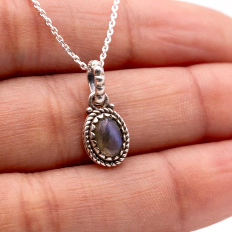 925 Sterling Silver Natural Labradorite Gemstone Ladies Vintage Pendant Necklace
