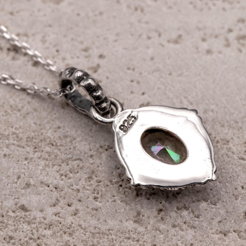 925 Sterling Silver Mystic Topaz Gemstone Ladies Vintage Design Pendant Necklace