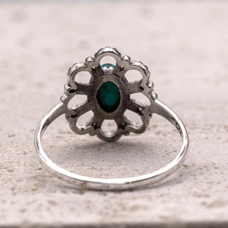 925 Sterling Silver Ladies Vintage Style Ring Turquoise Gemstone Ornate Filigree