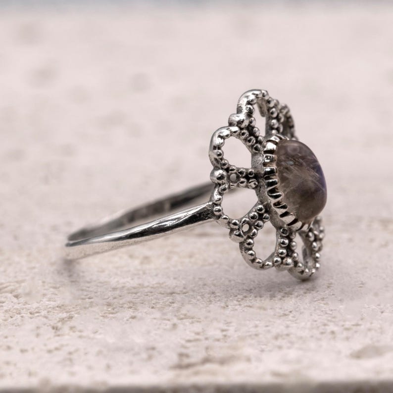 925 Sterling Silver Vintage Style Ladies Ring Moonstone Gemstone Ornate Filigree