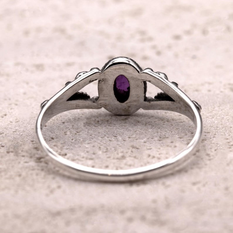 925 Sterling Silver Ladies Vintage Style Ring Natural Amethyst Gemstone Boho