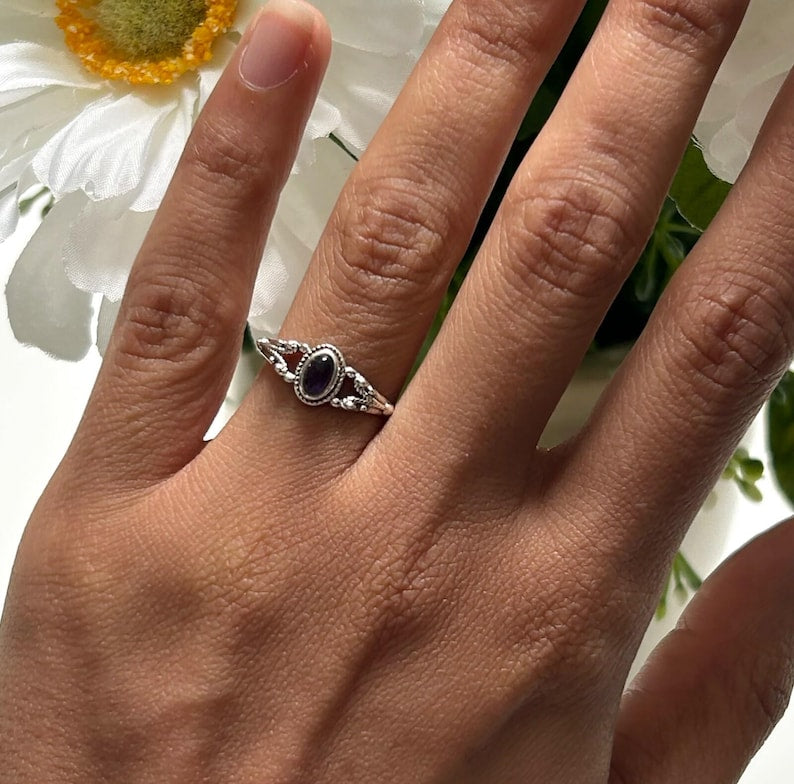 925 Sterling Silver Ladies Vintage Style Ring Natural Amethyst Gemstone Boho