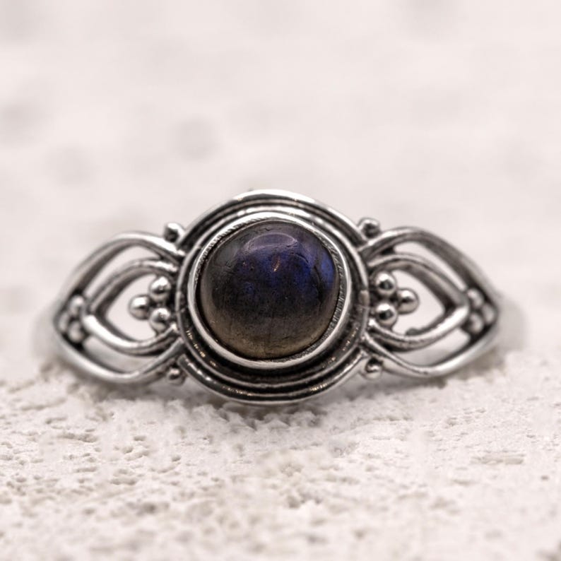 925 Sterling Silver Vintage Style Natural Labradorite Gemstone Ring Filigree