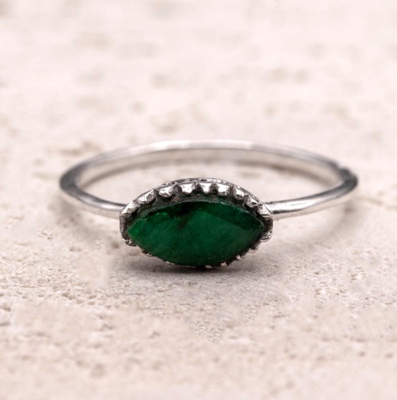 925 Sterling Silver Marquise Emerald Ring Ladies Southwest Boho Gift