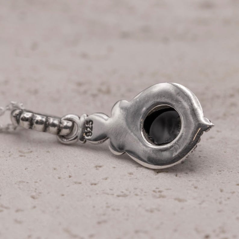 925 Sterling Silver Cabochon Black Onyx Gemstone Pendant Necklace