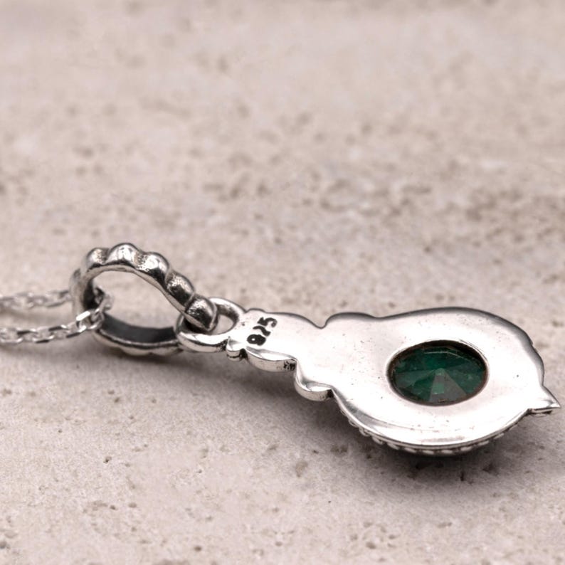 925 Sterling Silver Natural Faceted Emerald Gemstone Ladies Pendant Necklace
