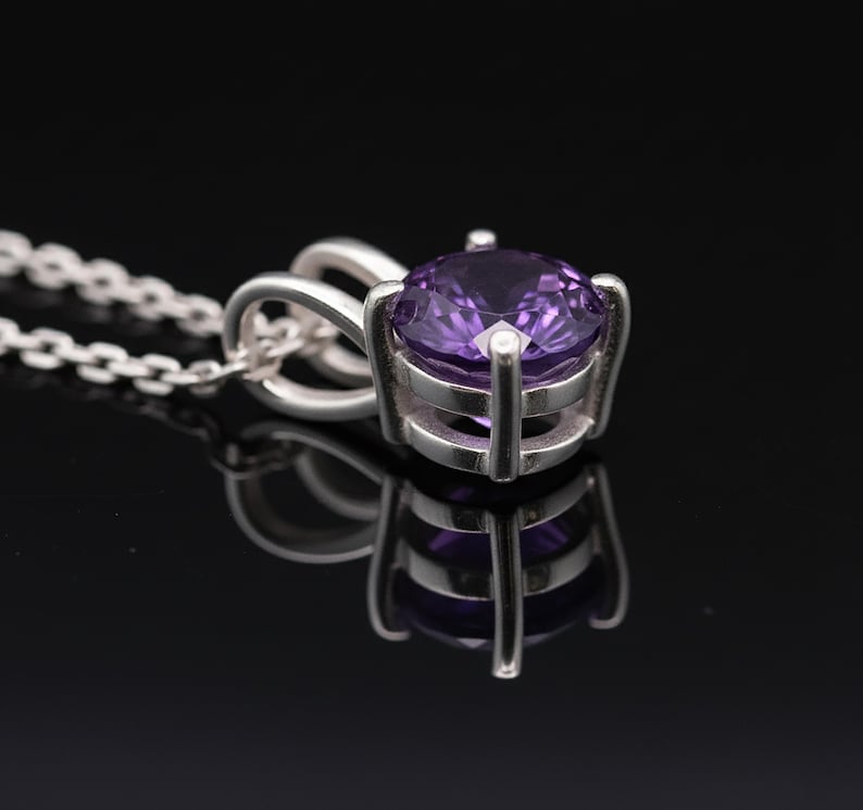 925 Sterling Silver Faceted Purple Amethyst Gemstone Ladies Pendant Necklace