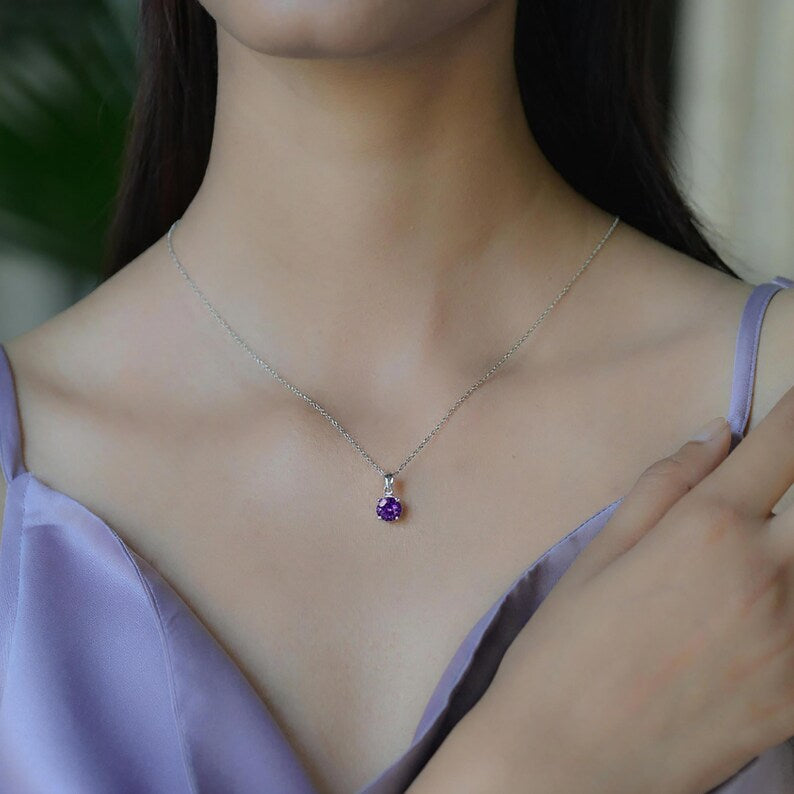 925 Sterling Silver Faceted Purple Amethyst Gemstone Ladies Pendant Necklace