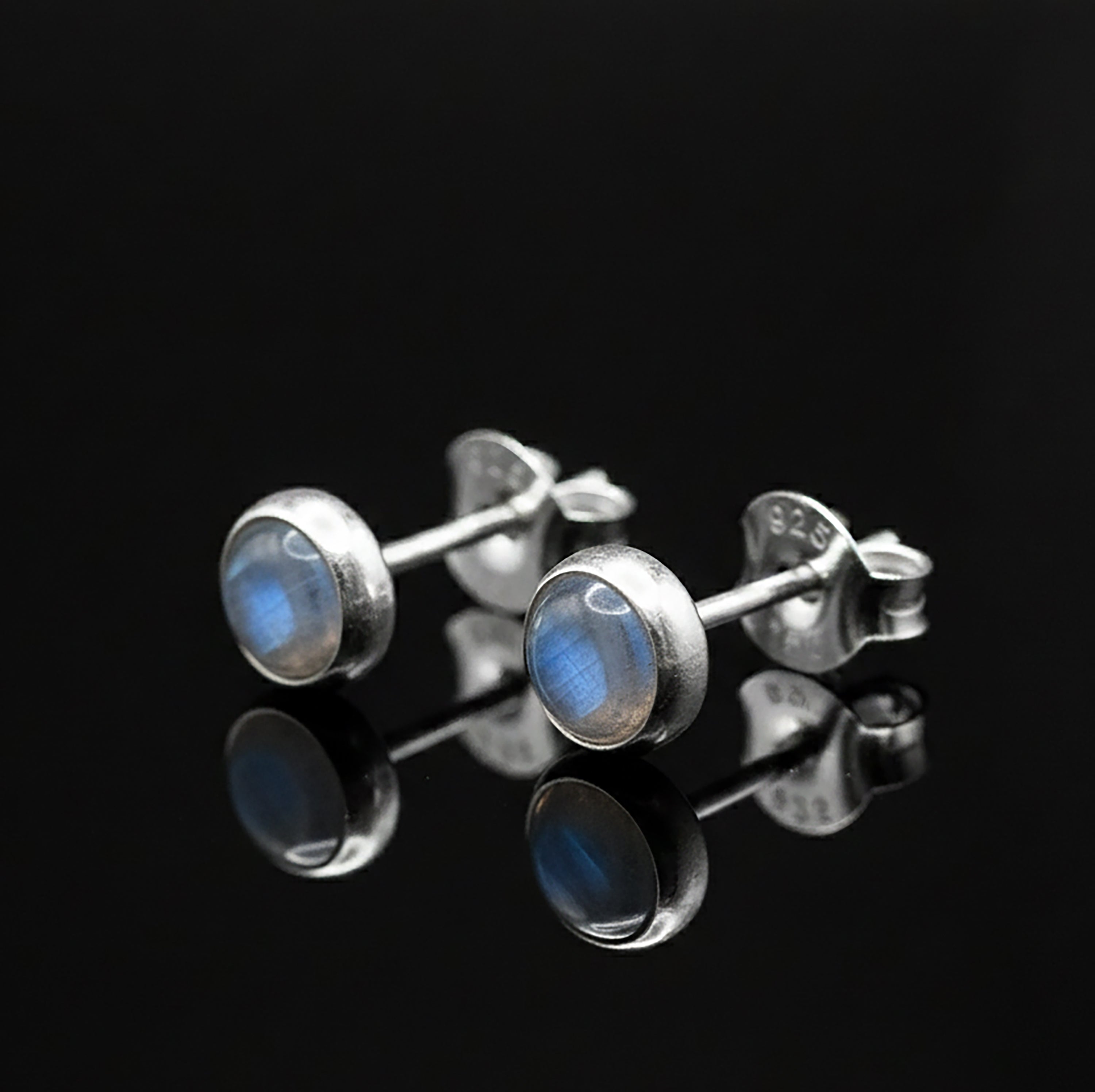 Small 925 Sterling Silver Moonstone Round Earrings Studs Gemstone Ladies Gift