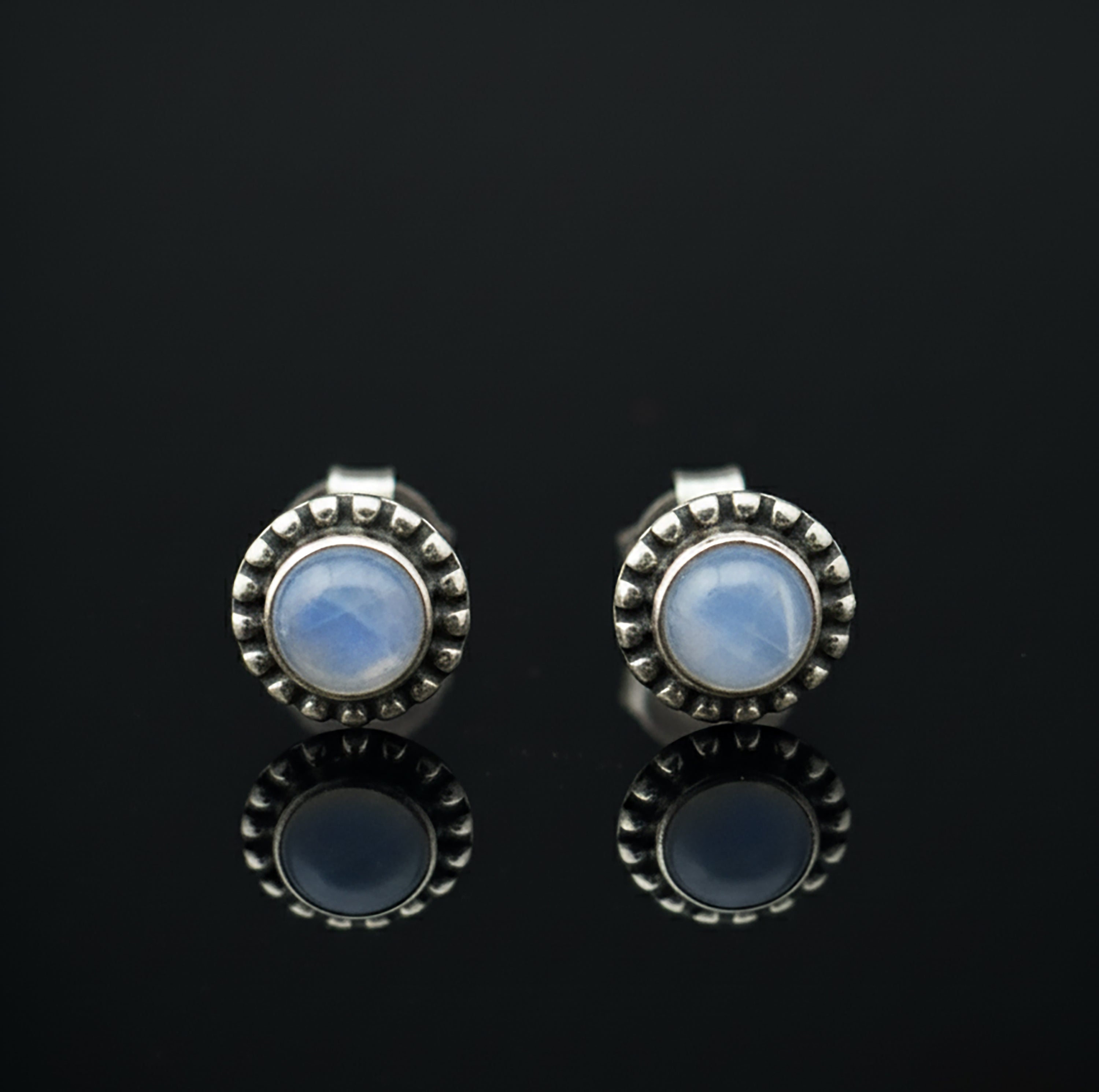 Dainty 925 Sterling Silver Beaded Edge Natural Moonstone Ladies Studs Jewellery Earrings