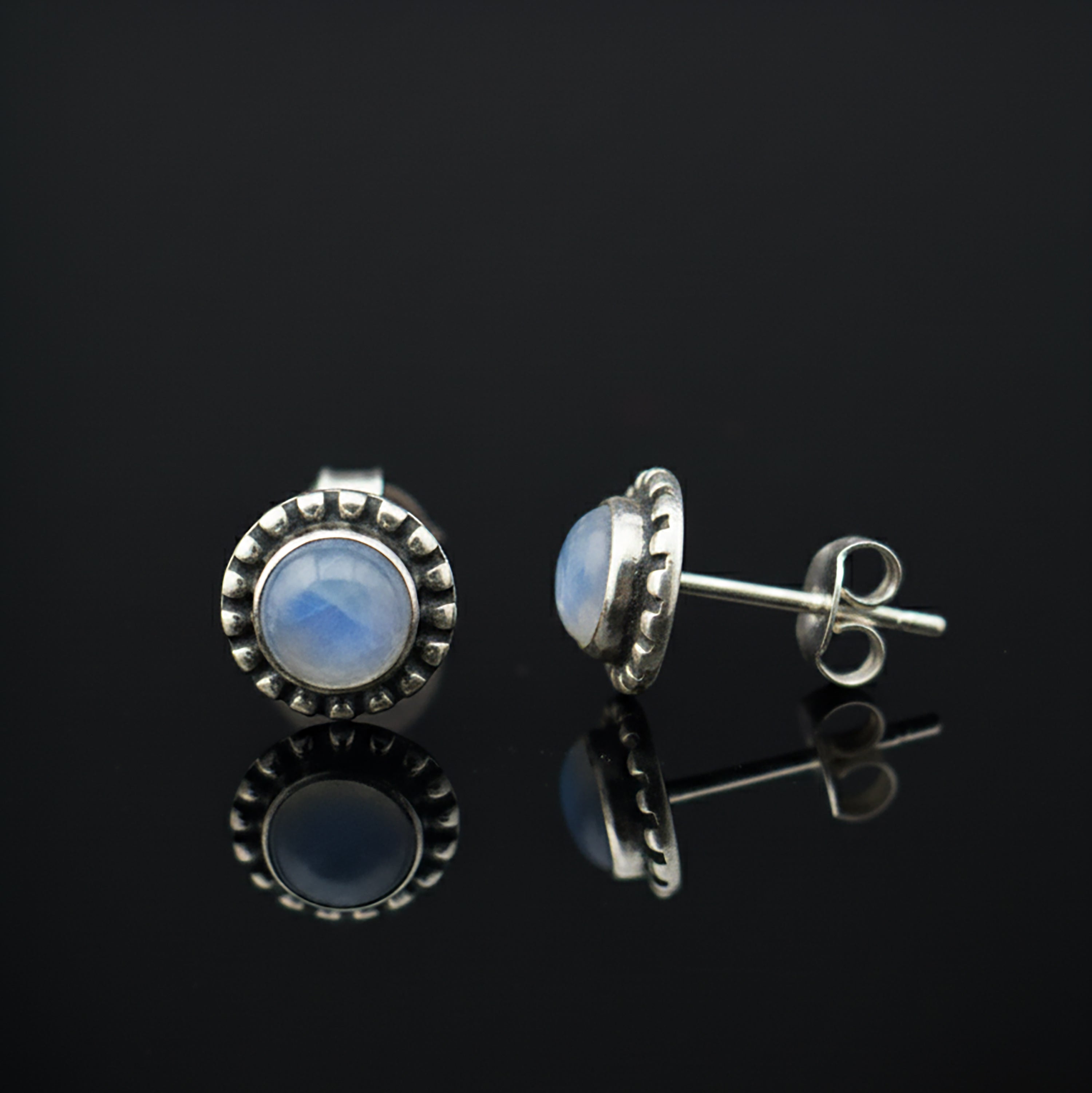 Dainty 925 Sterling Silver Beaded Edge Natural Moonstone Ladies Studs Jewellery Earrings