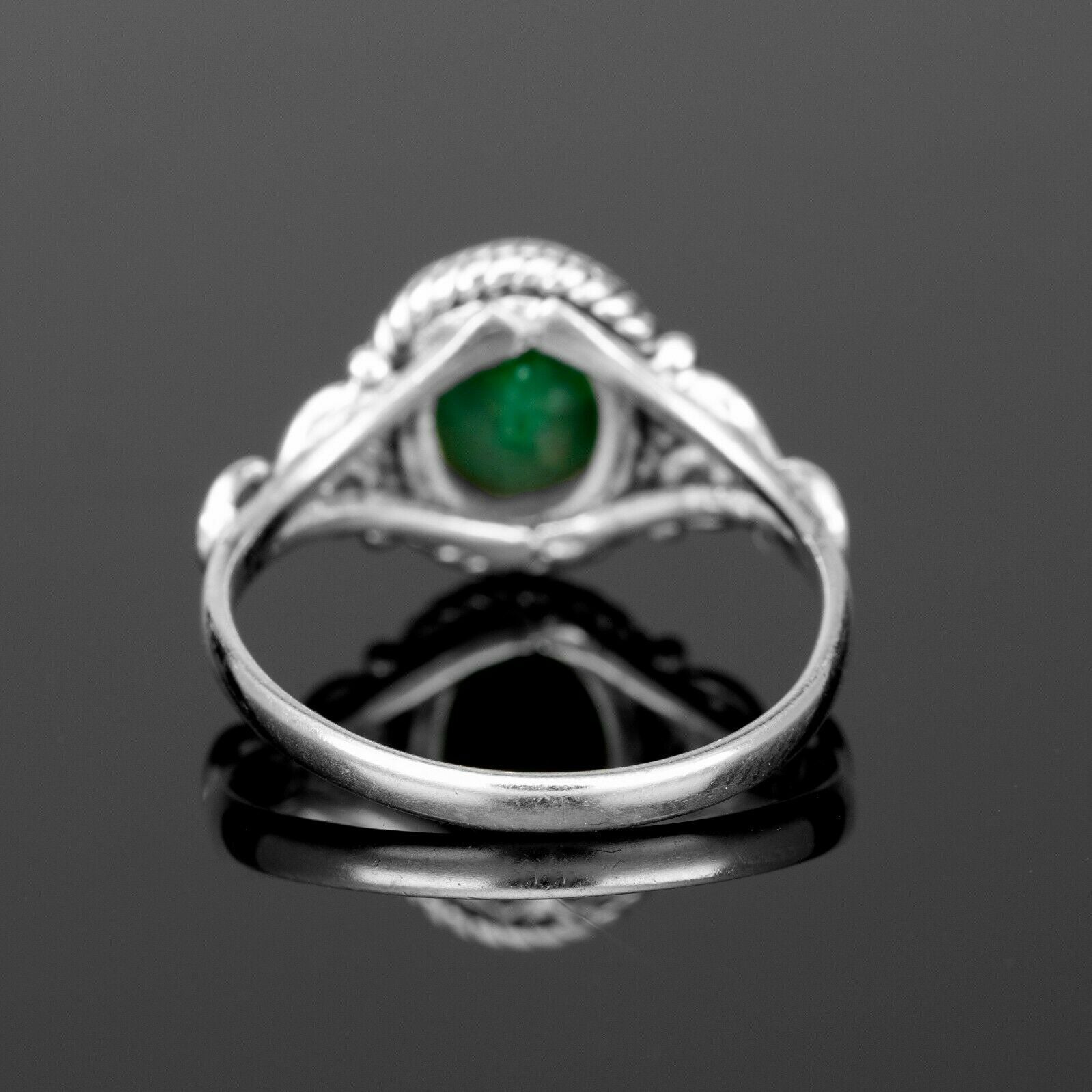 Oval Cut 925 Sterling Silver Ladies Green Emerald Ring Gemstone Jewellery Gift