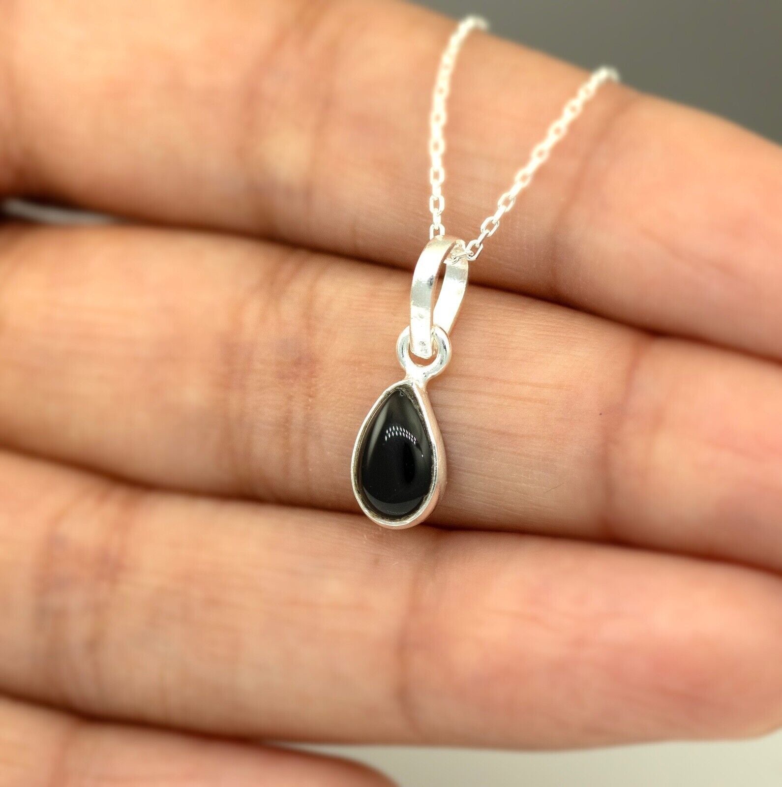 Pear Cut Black Onyx Gemstone Sterling Silver Pendant Necklace Jewellery Ladies