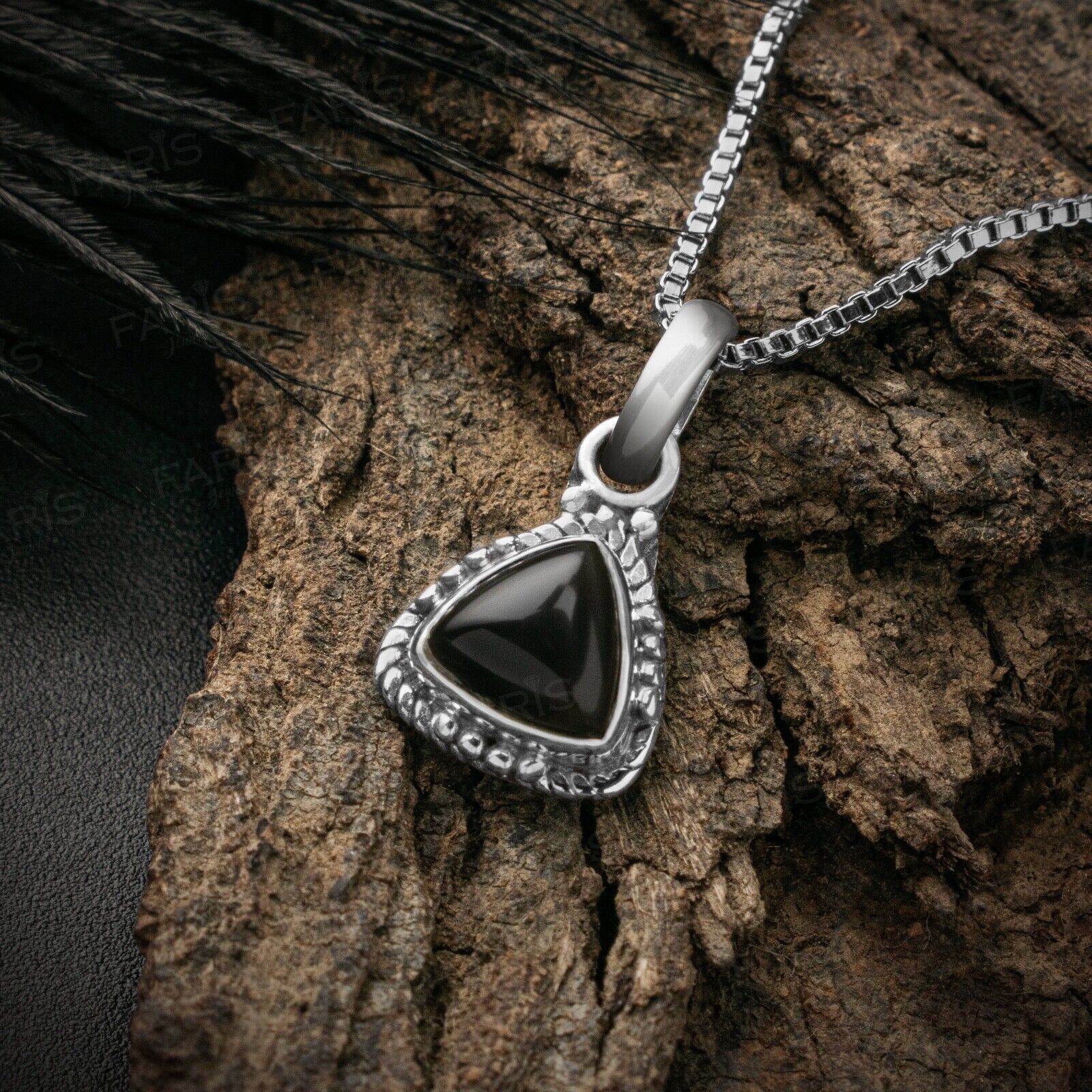 Sterling Silver 925 Black Onyx Trillion Gemstone Pendant Necklace Jewellery