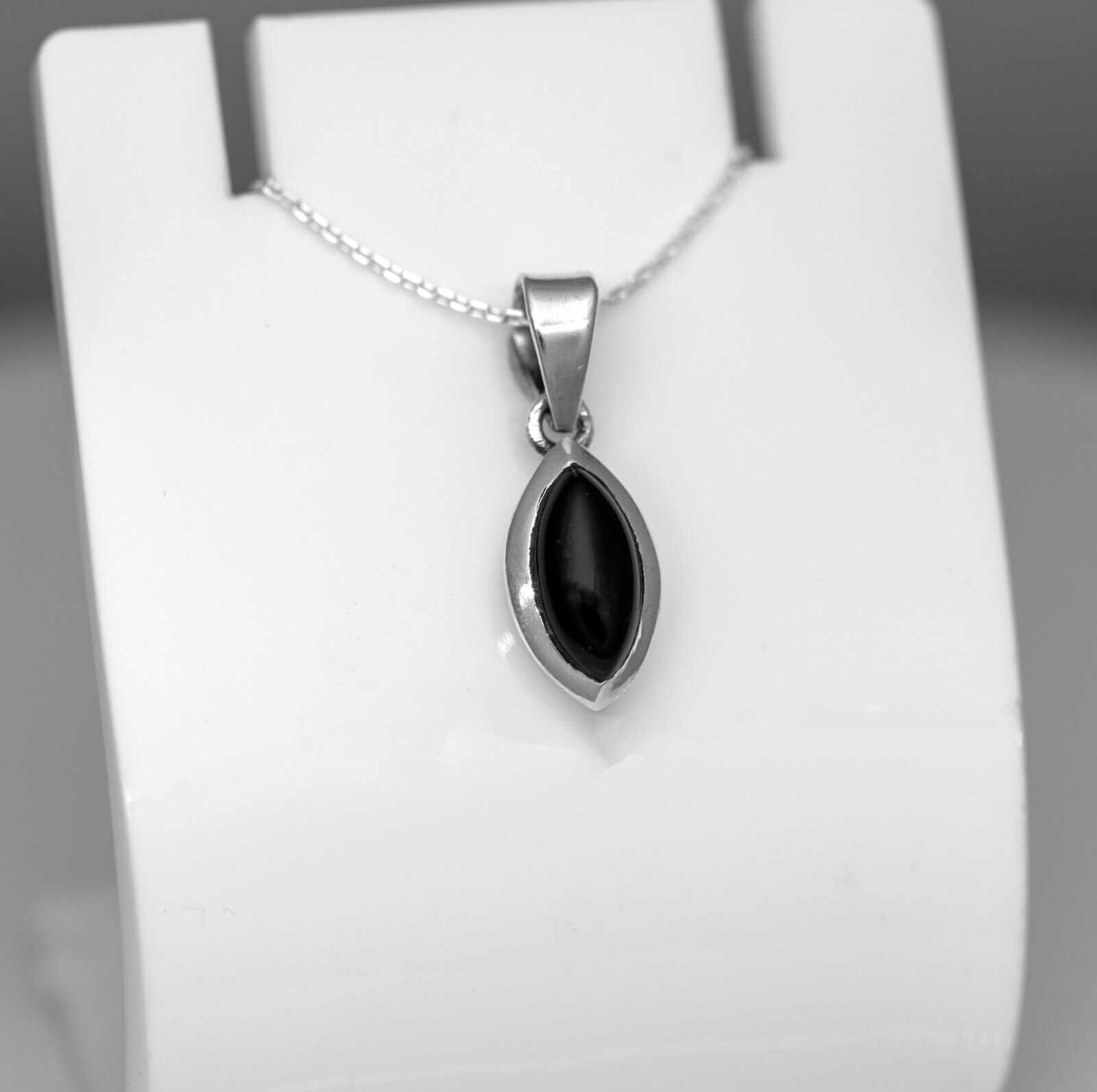 Sterling Silver 925 Marquise Cut Onyx Pendant Necklace Ladies Jewellery