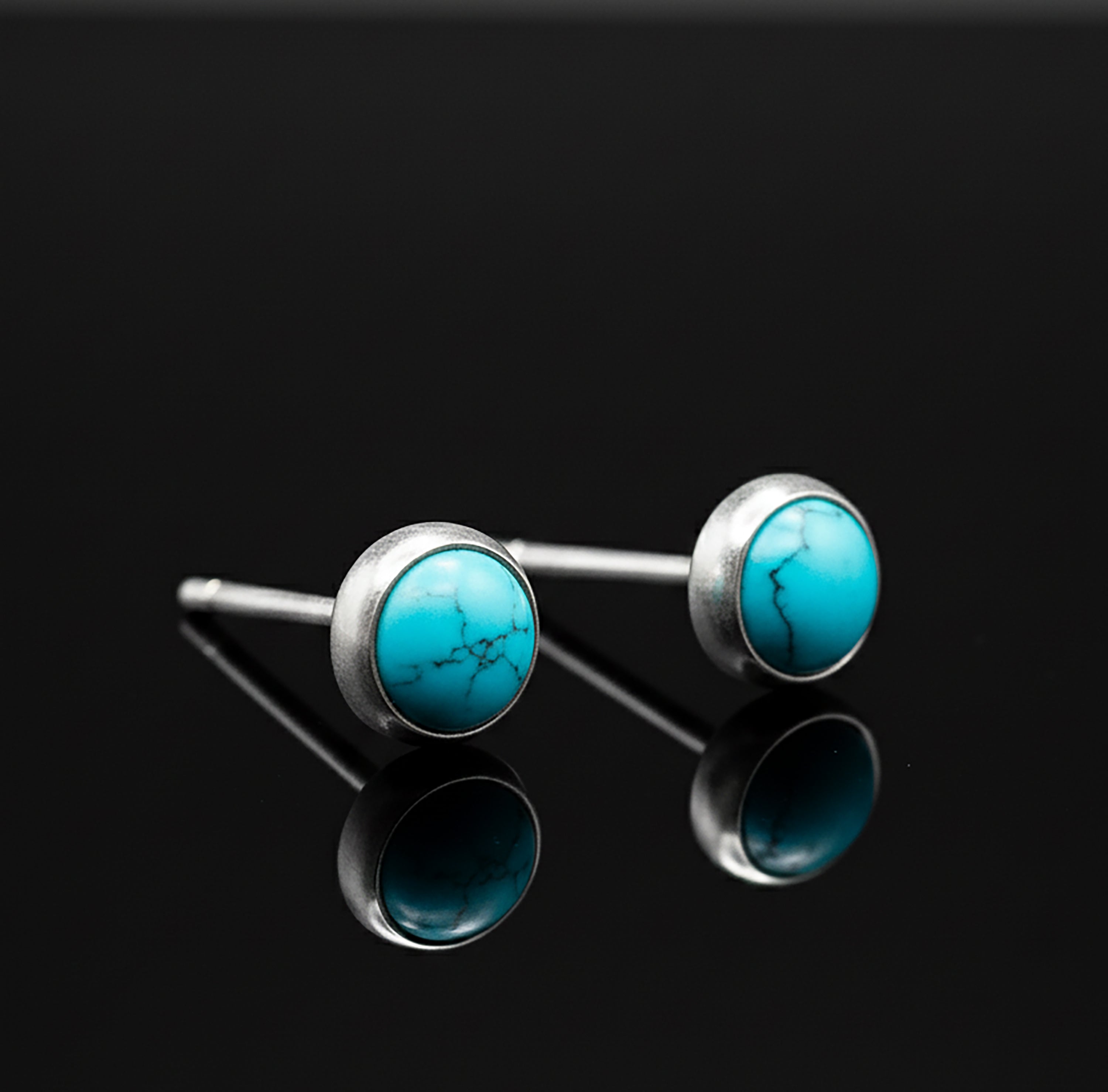 Small 925 Sterling Silver Turquoise Round Earrings Studs Gemstone Ladies Gift