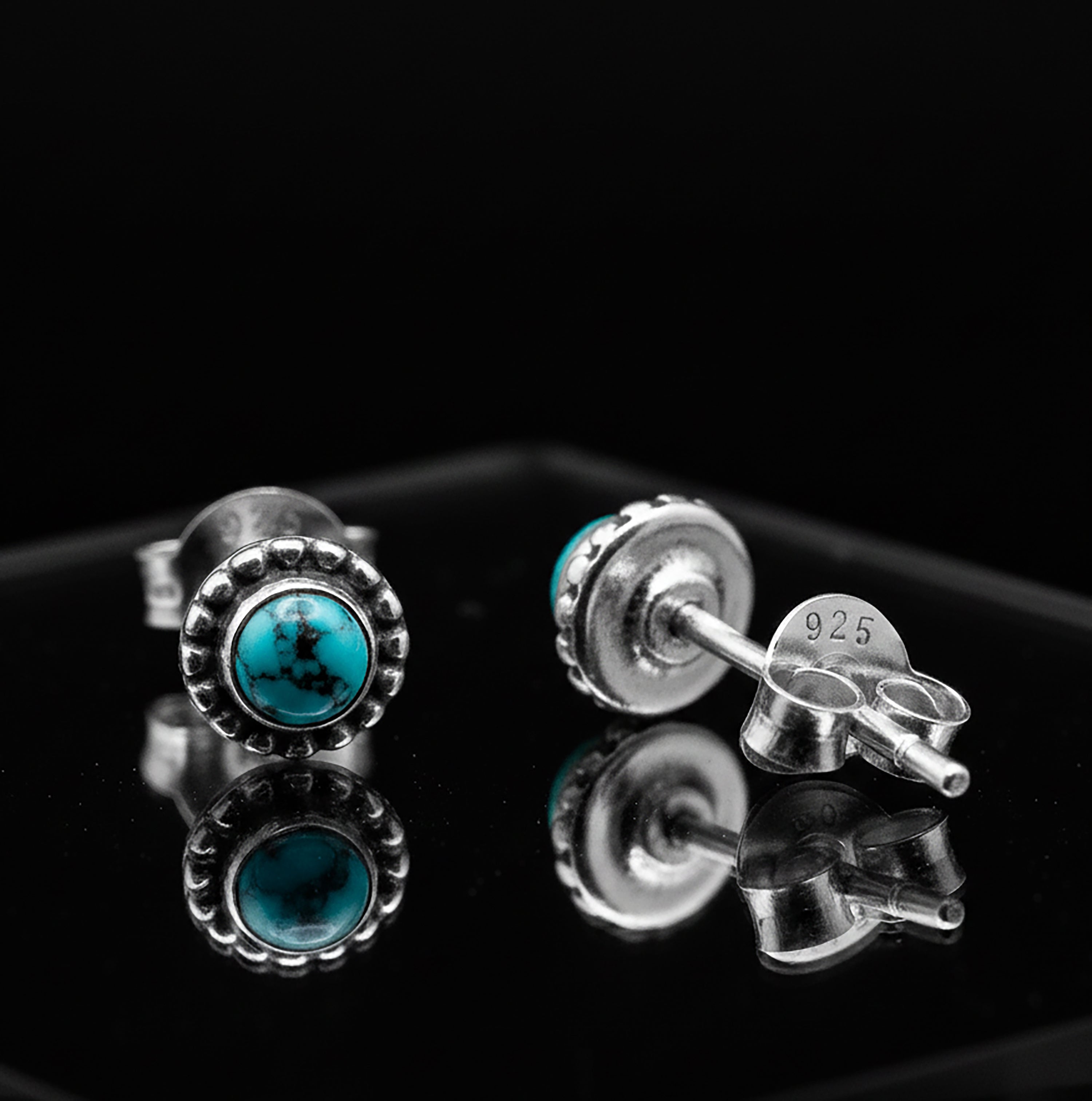 Dainty 925 Sterling Silver Beaded Edge Turquoise Ladies Studs Jewellery Earrings